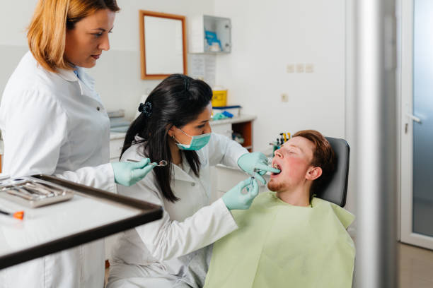 Best Emergency Treatment for Dental Infections or Abscesses in Commack, NY
